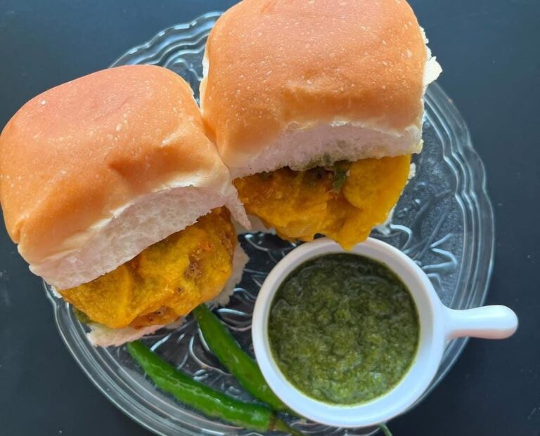 Mumbai-street-food-you-should-must-try