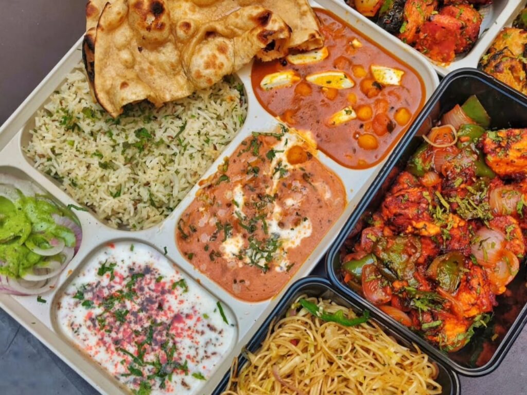 Best Street Foods in Delhi – A Local’s Guide to Iconic Flavors